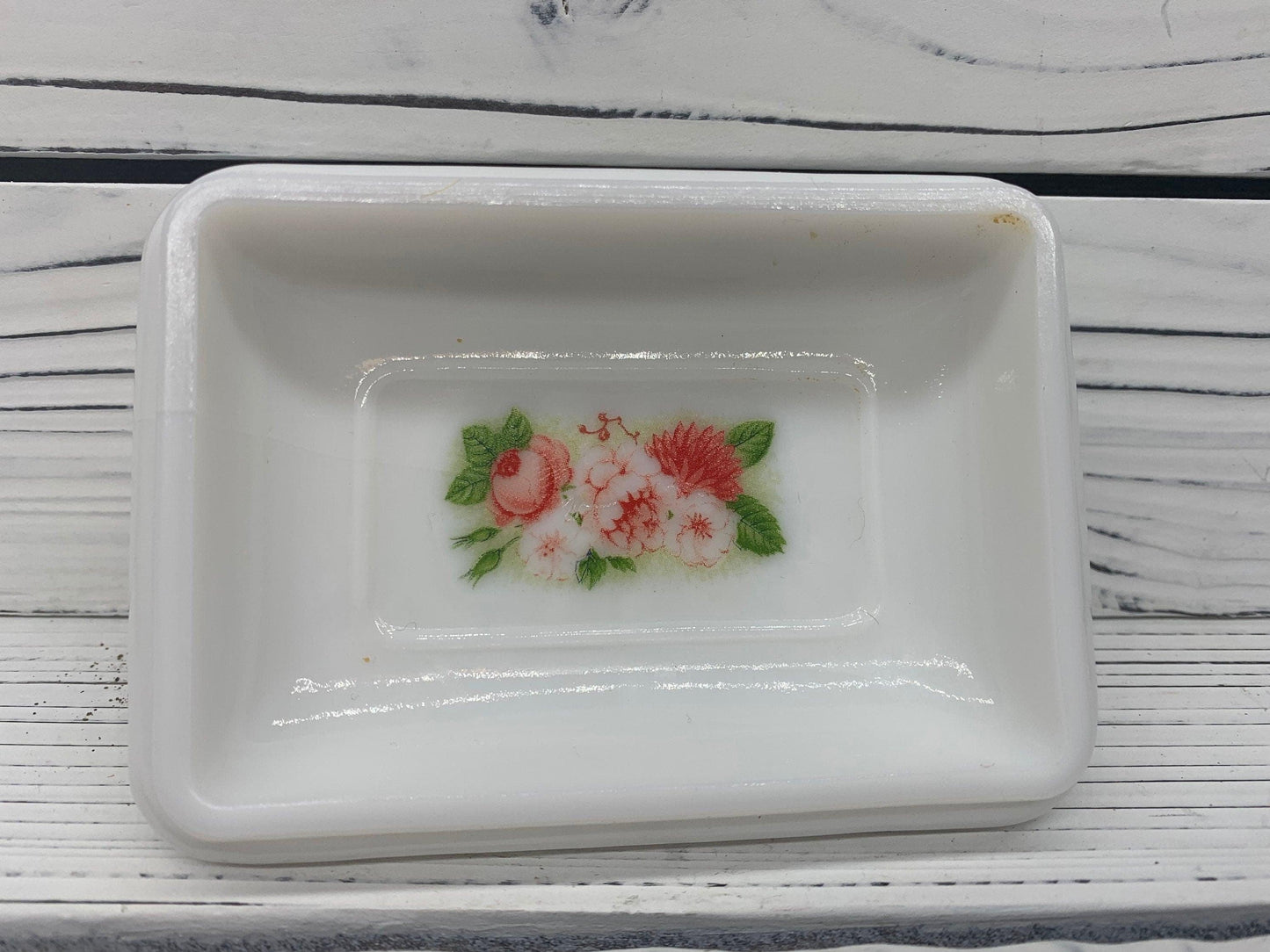 Avon Soap Dish With Unopened Matching Bar of Soap, White Avon Soap Tray With Flower Pattern -Located at Funkyhouse Vintage Antique Store, Weiser Idaho