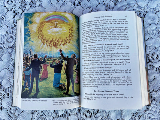 Bible Readings For The Home, Review And Harold 1958, Children’s Family Bible Book, 1958 Hardcover, Vintage Teachings -Located at Funkyhouse Vintage Antique Store, Weiser Idaho