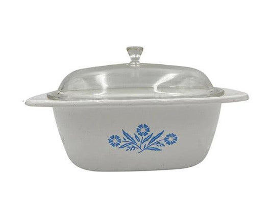 Corningware Dutch Oven, Vintage Blue Cornflower Pattern Crock, P34B 5 Quart Vintage Corning Ware, Country Farmhouse Kitchen, Casserole Dish -Located at Funkyhouse Vintage Antique Store, Weiser Idaho