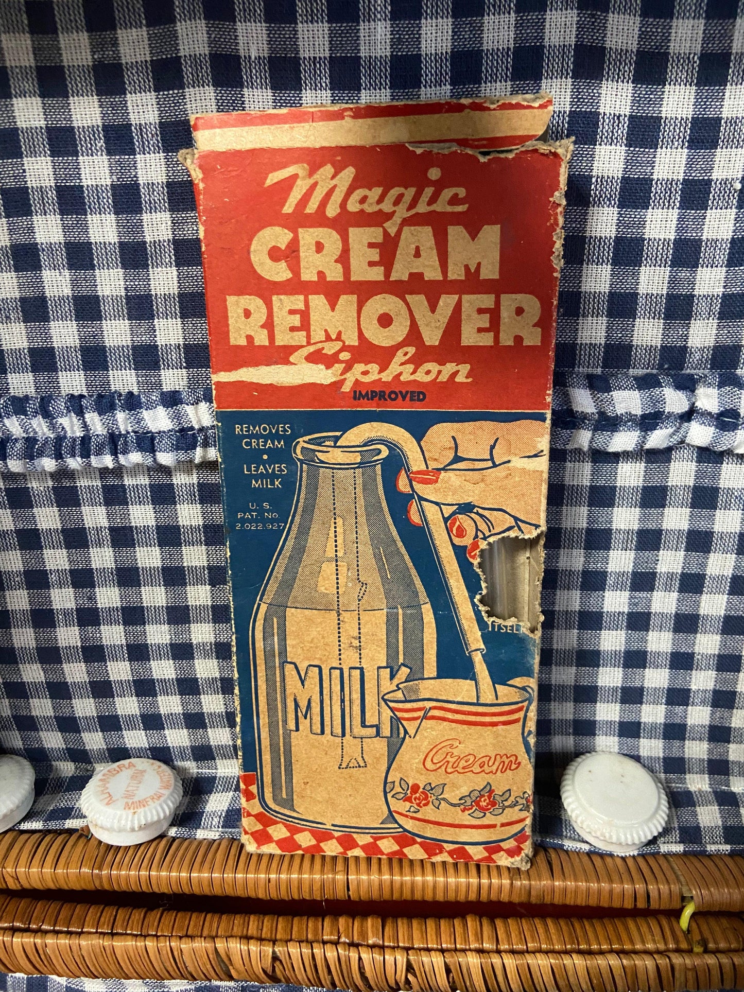 Cream Remover Siphen In Original Box, Vintage New Old Stock -Located at Funkyhouse Vintage Antique Store, Weiser Idaho