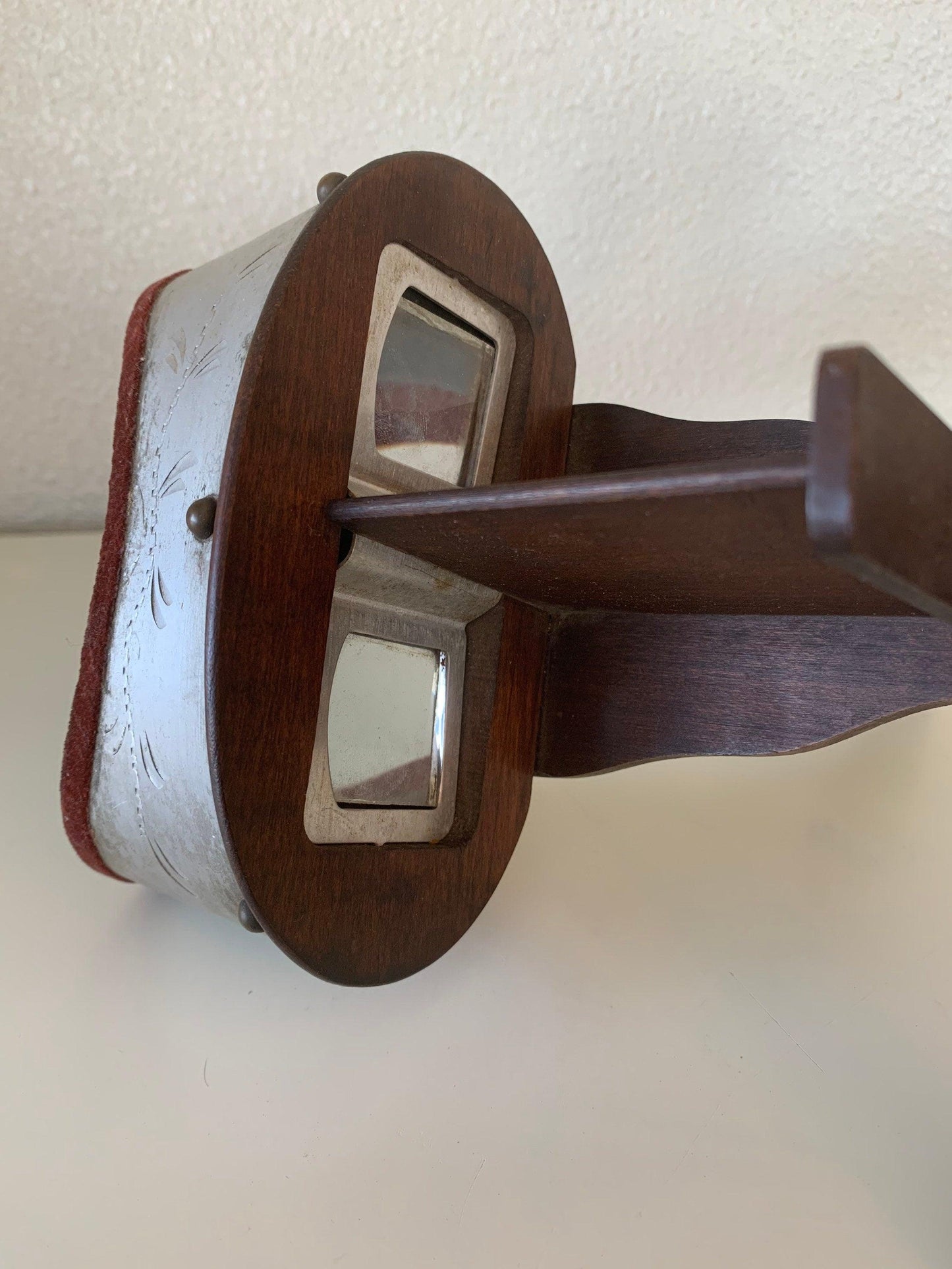 Stereoscope With 5 Photo Cards, Antique 3 Dimensional Photo Viewer, Vintage Wood And Metal Stereograph -Located at Funkyhouse Vintage Antique Store, Weiser Idaho