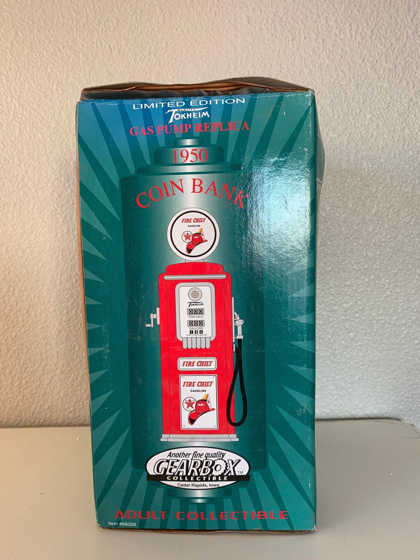 Texaco Fire Chief 1950 Tokheim Diecast Gas Pump Coin Bank, Limited Edition Collectible, Gas And Oil Memorabilia, Gas Station Classic Car -Located at Funkyhouse Vintage Antique Store, Weiser Idaho