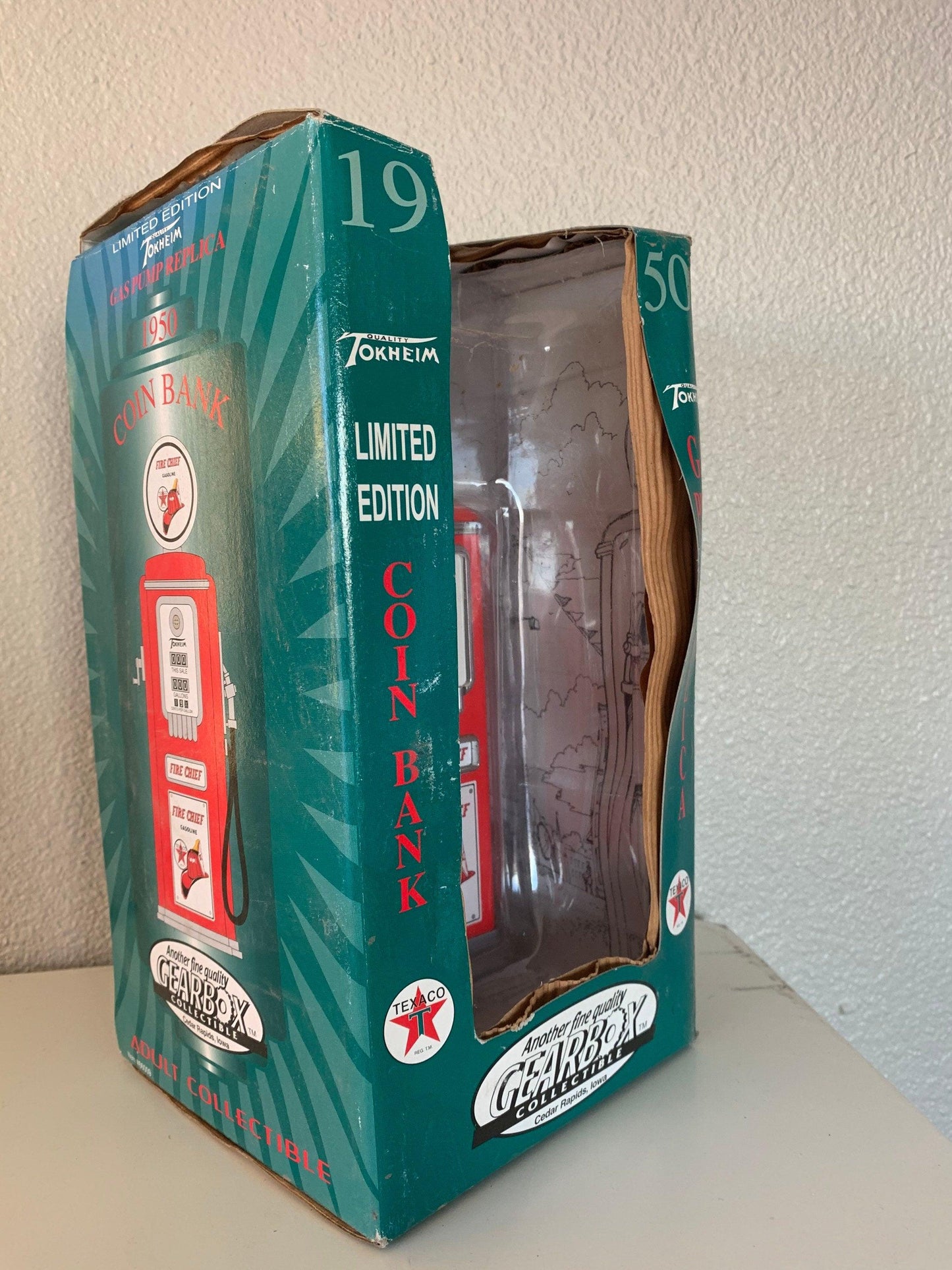 Texaco Fire Chief 1950 Tokheim Diecast Gas Pump Coin Bank, Limited Edition Collectible, Gas And Oil Memorabilia, Gas Station Classic Car -Located at Funkyhouse Vintage Antique Store, Weiser Idaho