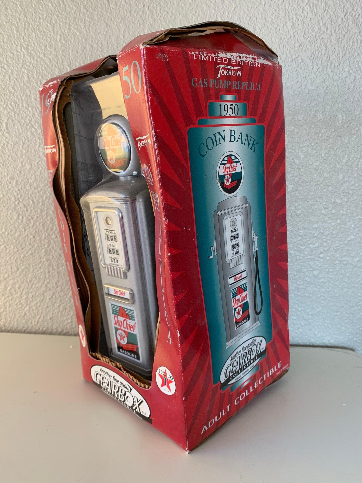 Texaco Sky Chief 1950 Tokheim Diecast Gas Pump Coin Bank, Limited Edition Collectible, Gas And Oil Memorabilia, Gas Station Classic Car -Located at Funkyhouse Vintage Antique Store, Weiser Idaho