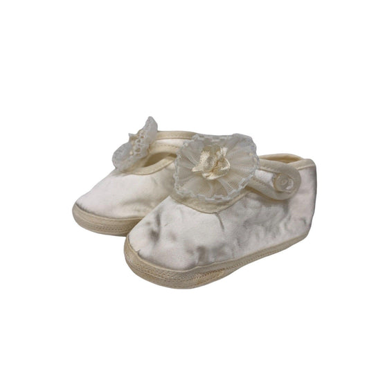 Vintage Baby Booties Silky Material, Fancy Cream Shoes For Infants, Mary Jane Style With A Flower -Located at Funkyhouse Vintage Antique Store, Weiser Idaho