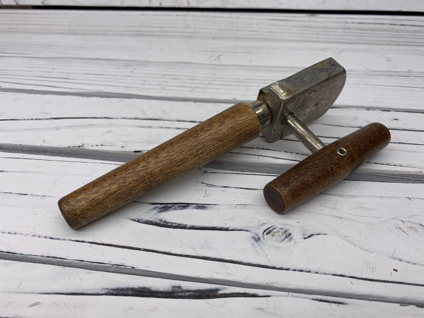 Vintage Can Opener, Wood And Metal Can Opener By Edlund Co In No 5 Junior, 1950s Kitchen -Located at Funkyhouse Vintage Antique Store, Weiser Idaho