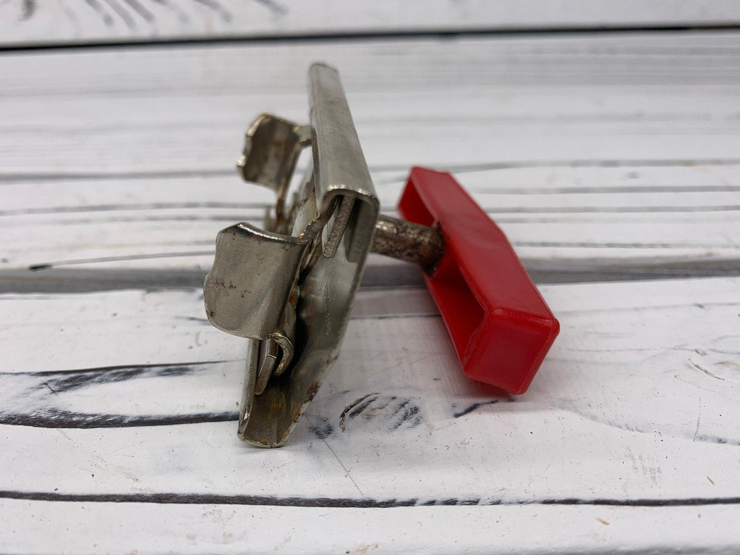 Vintage Jar Opener, Top-Off Jar And Bottle Opener, Red 1950s Retro Kitchen Gadget -Located at Funkyhouse Vintage Antique Store, Weiser Idaho