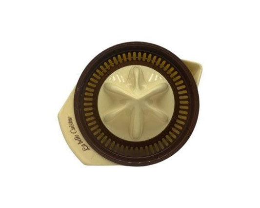 Vintage Juicer, La Belle Cuisine Plastic Juicer, Manual Fruit Juicer -Located at Funkyhouse Vintage Antique Store, Weiser Idaho