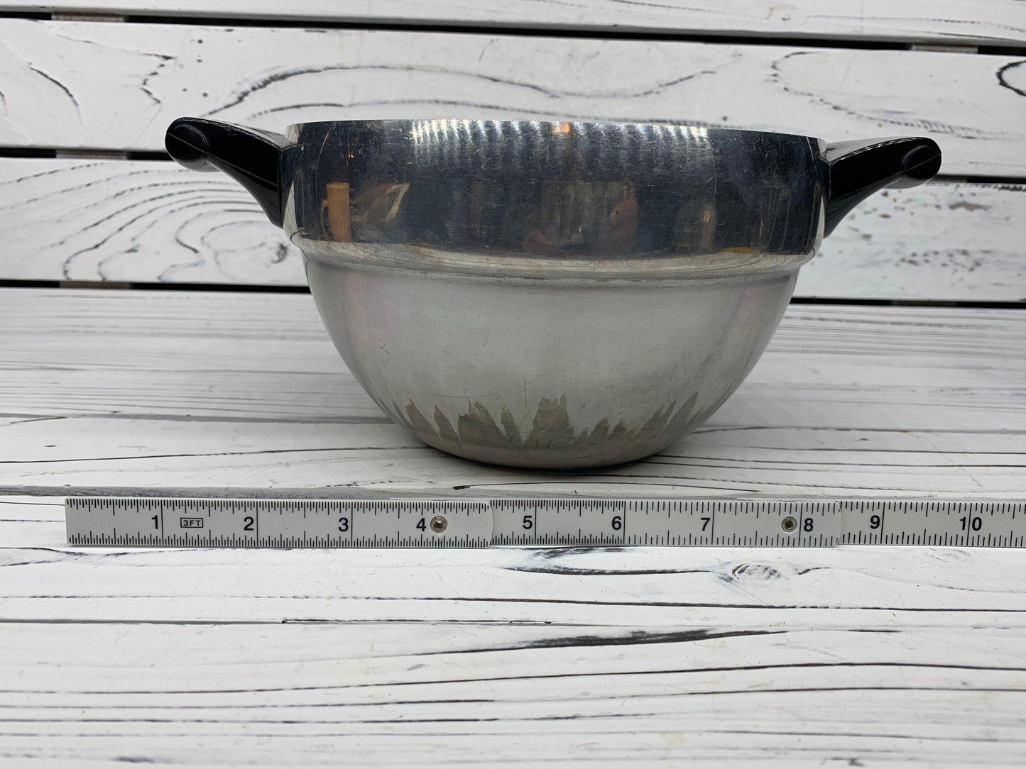 Vintage Metal Mixing Bowl With Plastic Handles on Each Side, Medium Serving Bowl -Located at Funkyhouse Vintage Antique Store, Weiser Idaho