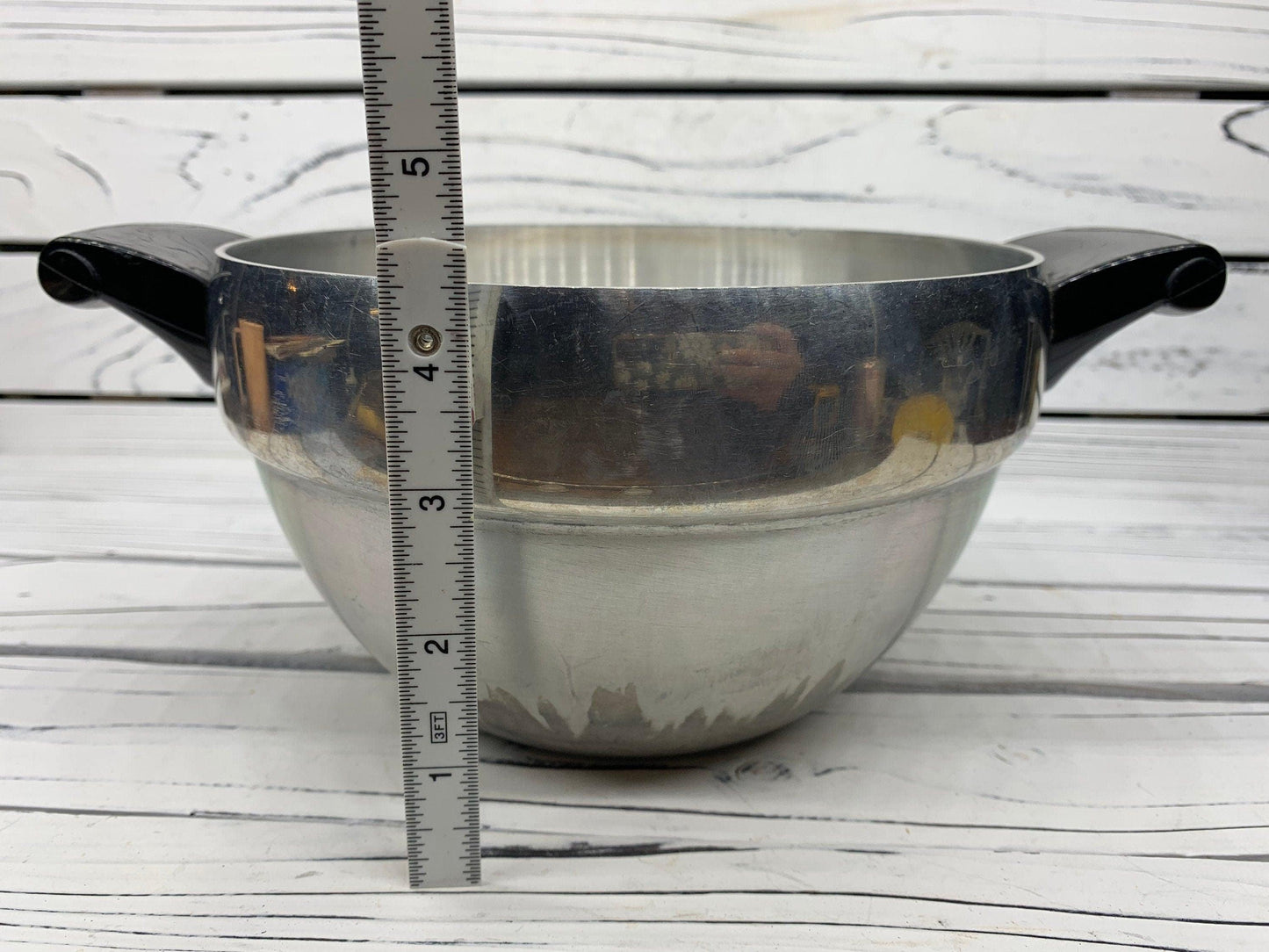 Vintage Metal Mixing Bowl With Plastic Handles on Each Side, Medium Serving Bowl -Located at Funkyhouse Vintage Antique Store, Weiser Idaho