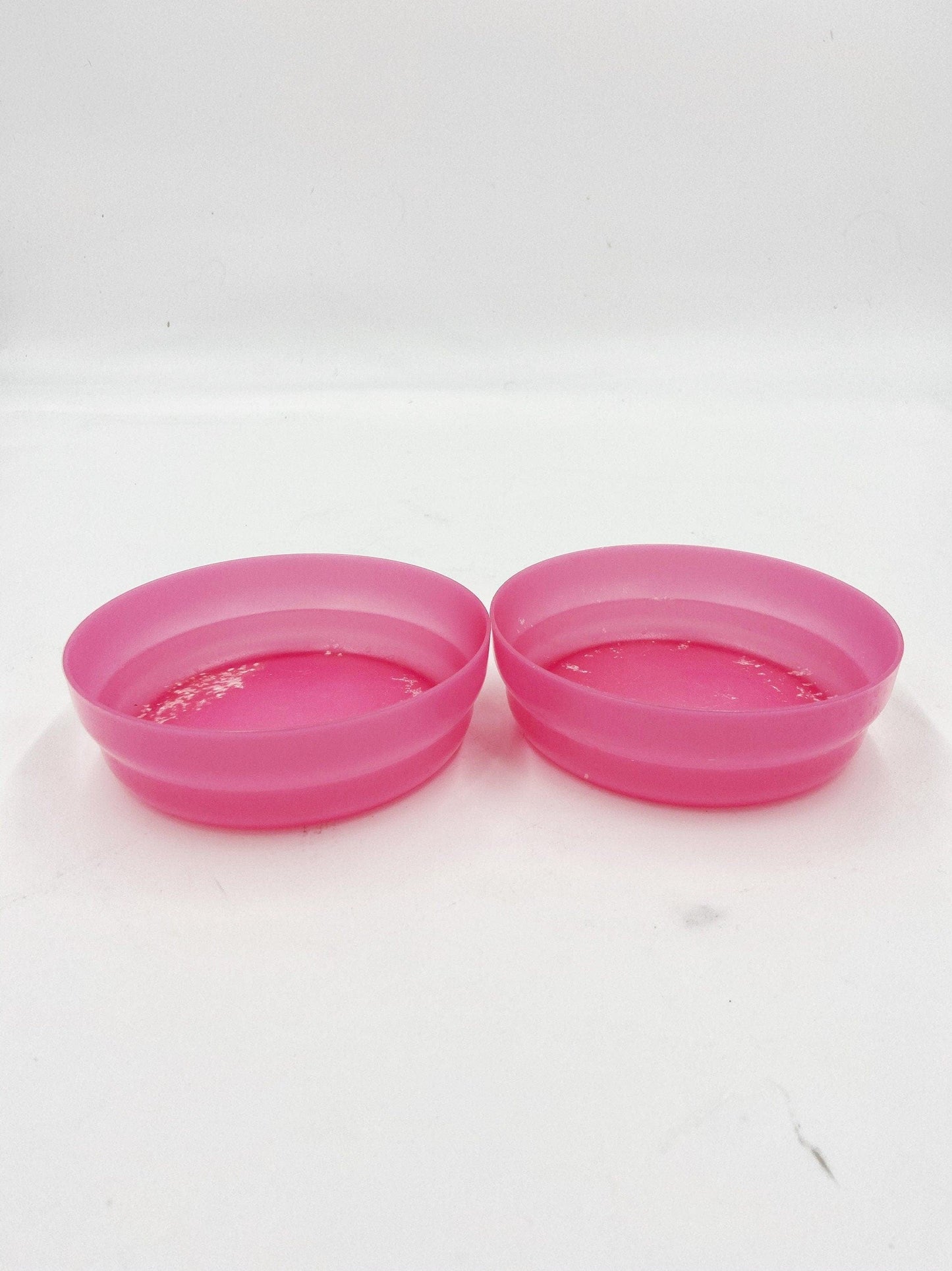 Vintage Pink Tupperware Cereal Bowls, Old Tupper Ware, Food Storage, Retro Kitchen Dining, Retro Kitchen, Art Deco -Located at Funkyhouse Vintage Antique Store, Weiser Idaho