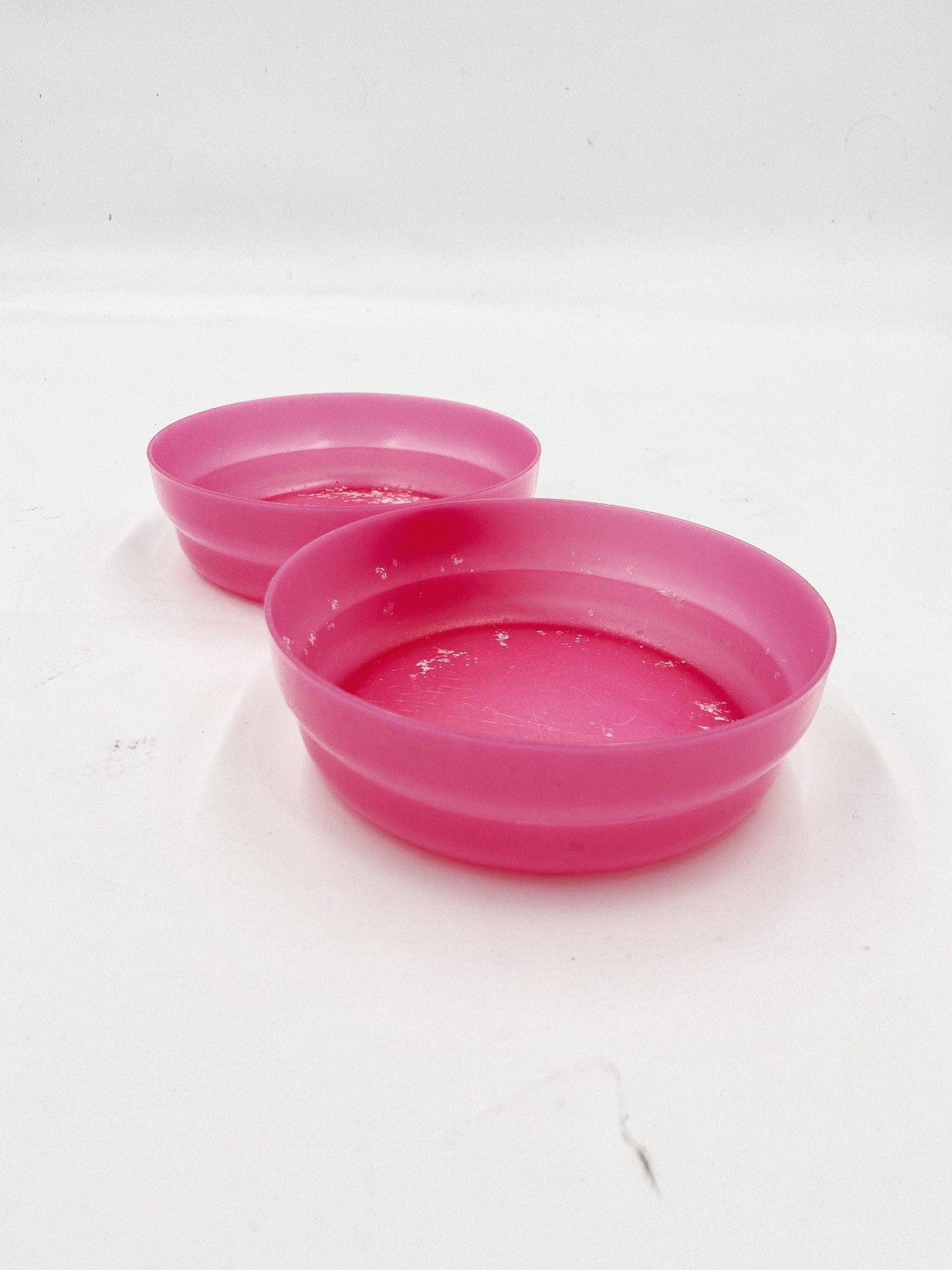 Vintage Pink Tupperware Cereal Bowls, Old Tupper Ware, Food Storage, Retro Kitchen Dining, Retro Kitchen, Art Deco -Located at Funkyhouse Vintage Antique Store, Weiser Idaho