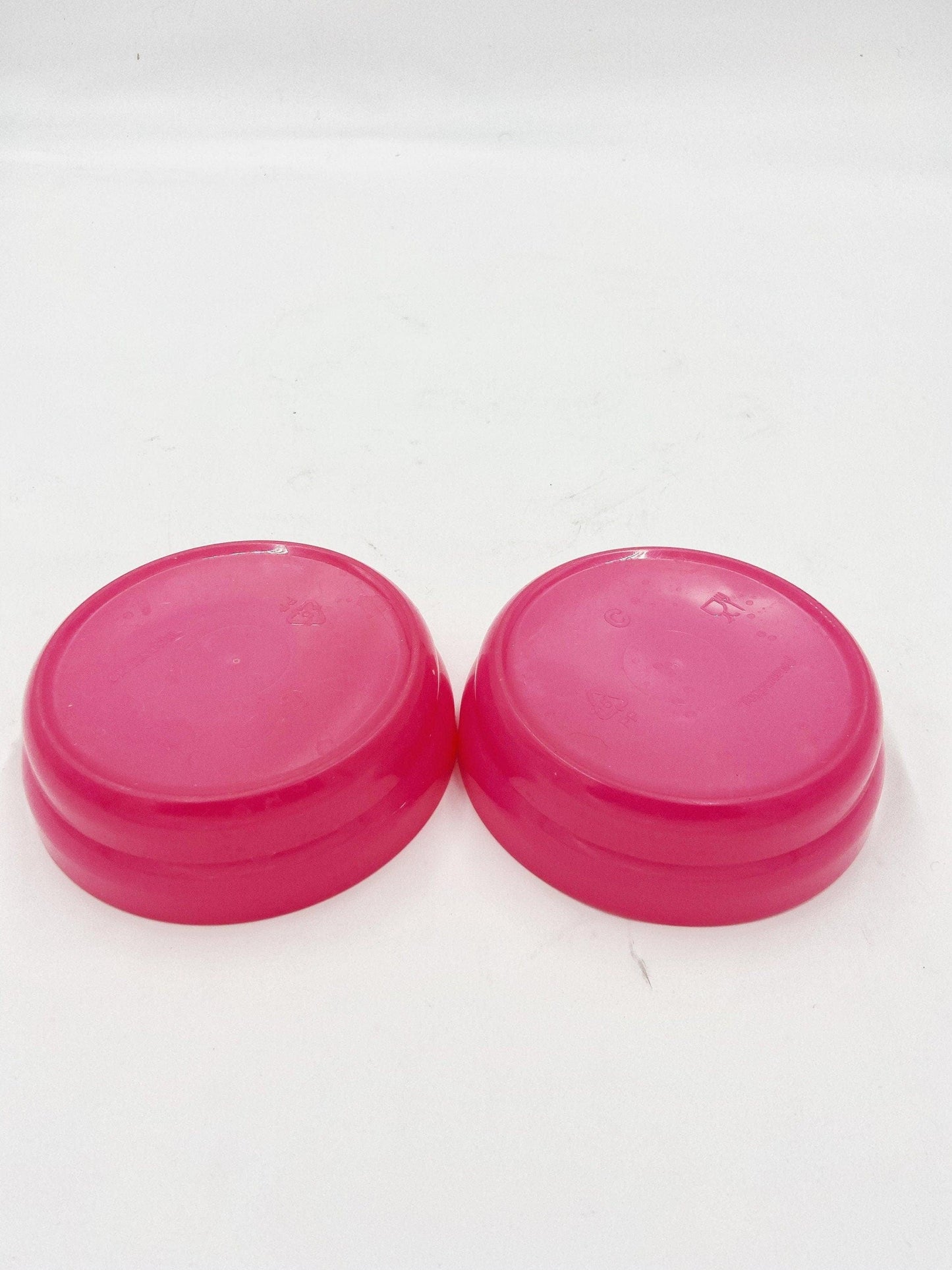 Vintage Pink Tupperware Cereal Bowls, Old Tupper Ware, Food Storage, Retro Kitchen Dining, Retro Kitchen, Art Deco -Located at Funkyhouse Vintage Antique Store, Weiser Idaho