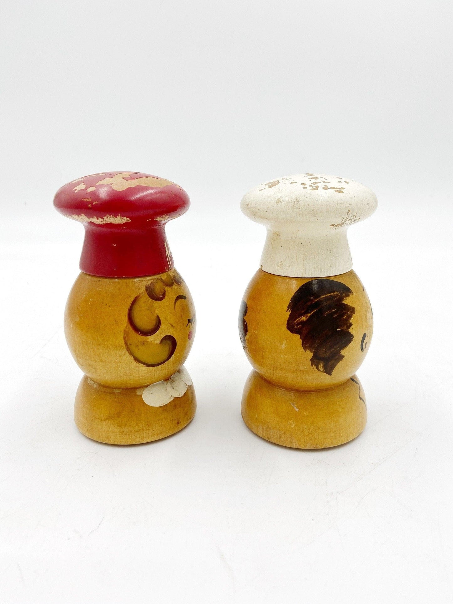 Vintage Salty Peppy Wood Salt And Pepper Shakers, Old Kitchen Decor, Mid Century Kitchen, 1950s Kitchen, Red White Kitchen, Shabby Chic -Located at Funkyhouse Vintage Antique Store, Weiser Idaho