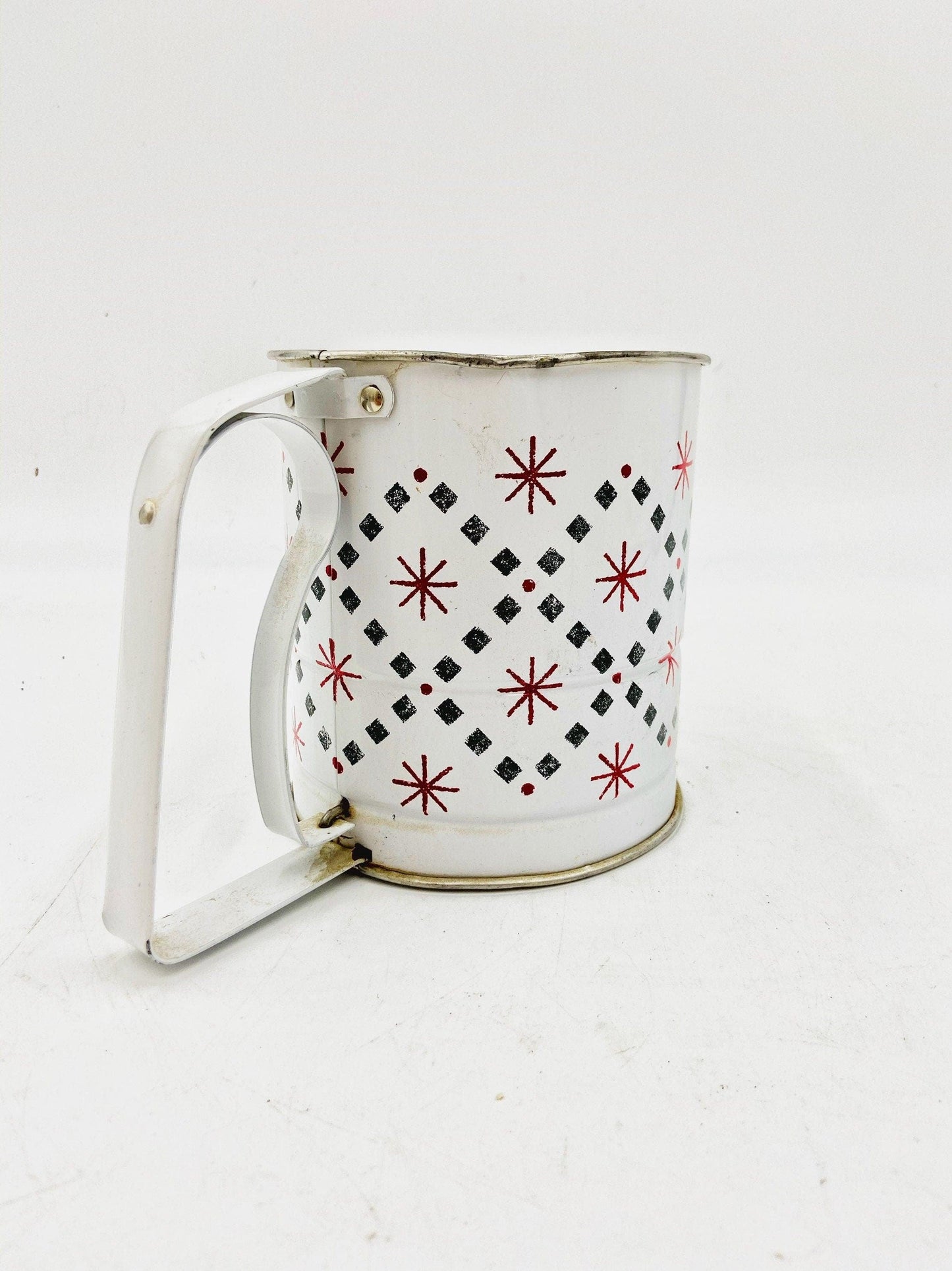 Vintage White Metal Androck Sifter With Red Stars And Blue Dotted Lines, Patriotic Starburst Pattern -Located at Funkyhouse Vintage Antique Store, Weiser Idaho