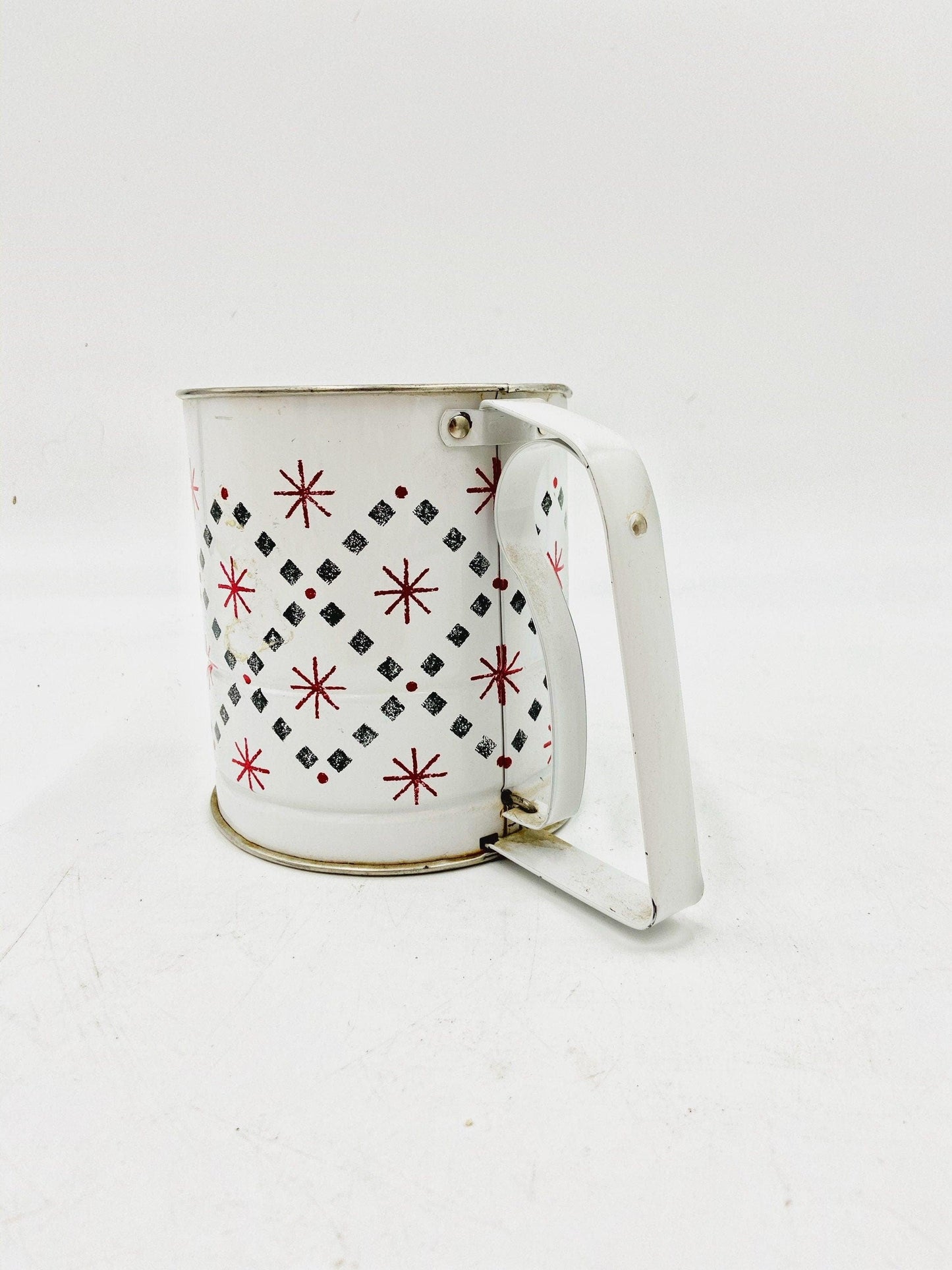Vintage White Metal Androck Sifter With Red Stars And Blue Dotted Lines, Patriotic Starburst Pattern -Located at Funkyhouse Vintage Antique Store, Weiser Idaho