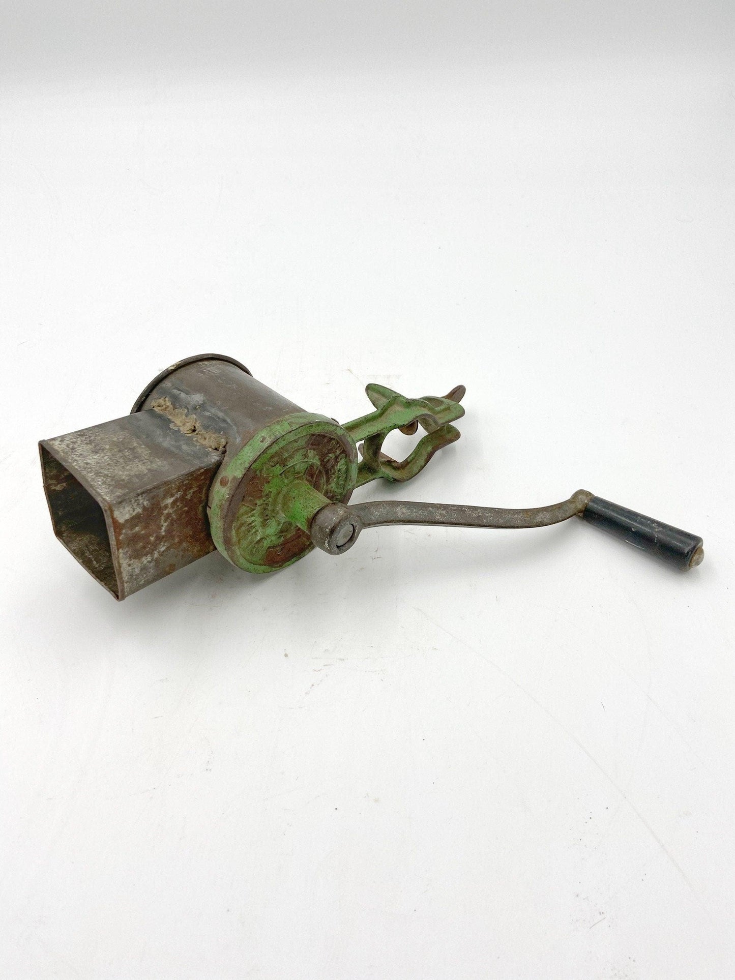Cheese Grater By Climax, Vintage Green Aluminum Mid Century Food Shredder -Located at Funkyhouse Vintage Antique Store, Weiser Idaho
