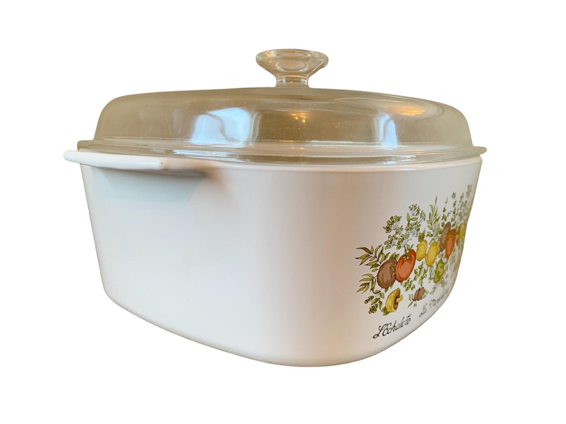 Corningware Dutch Oven, Vintage Spice Of Life Pattern Crock, A5B 5 Quart Vintage Corning Ware, Country Farmhouse Kitchen, Casserole Dish -Located at Funkyhouse Vintage Antique Store, Weiser Idaho