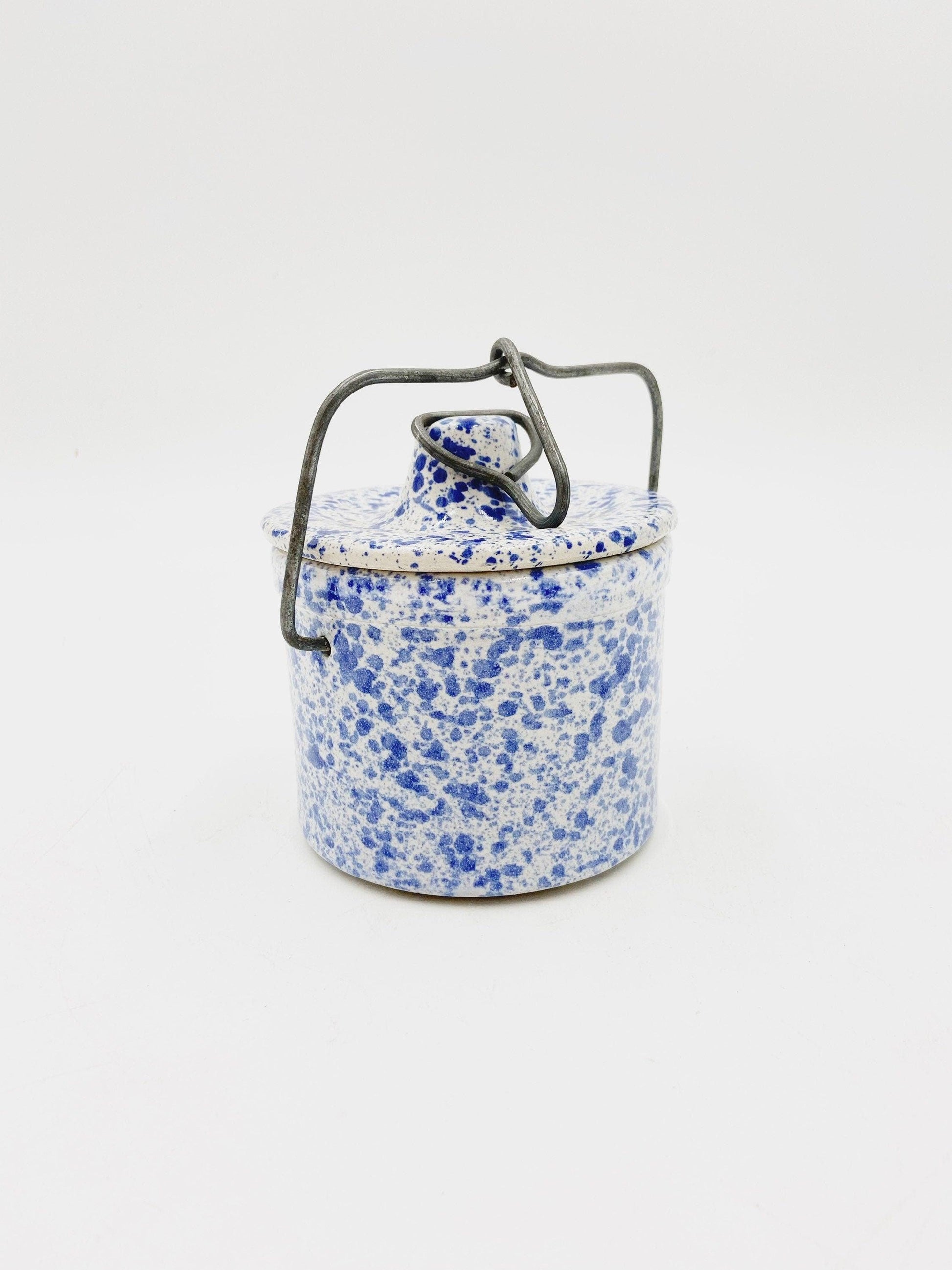 Small Vintage Stoneware White With Blue Speckles, Crock Canister With –  Funkyhouse Vintage