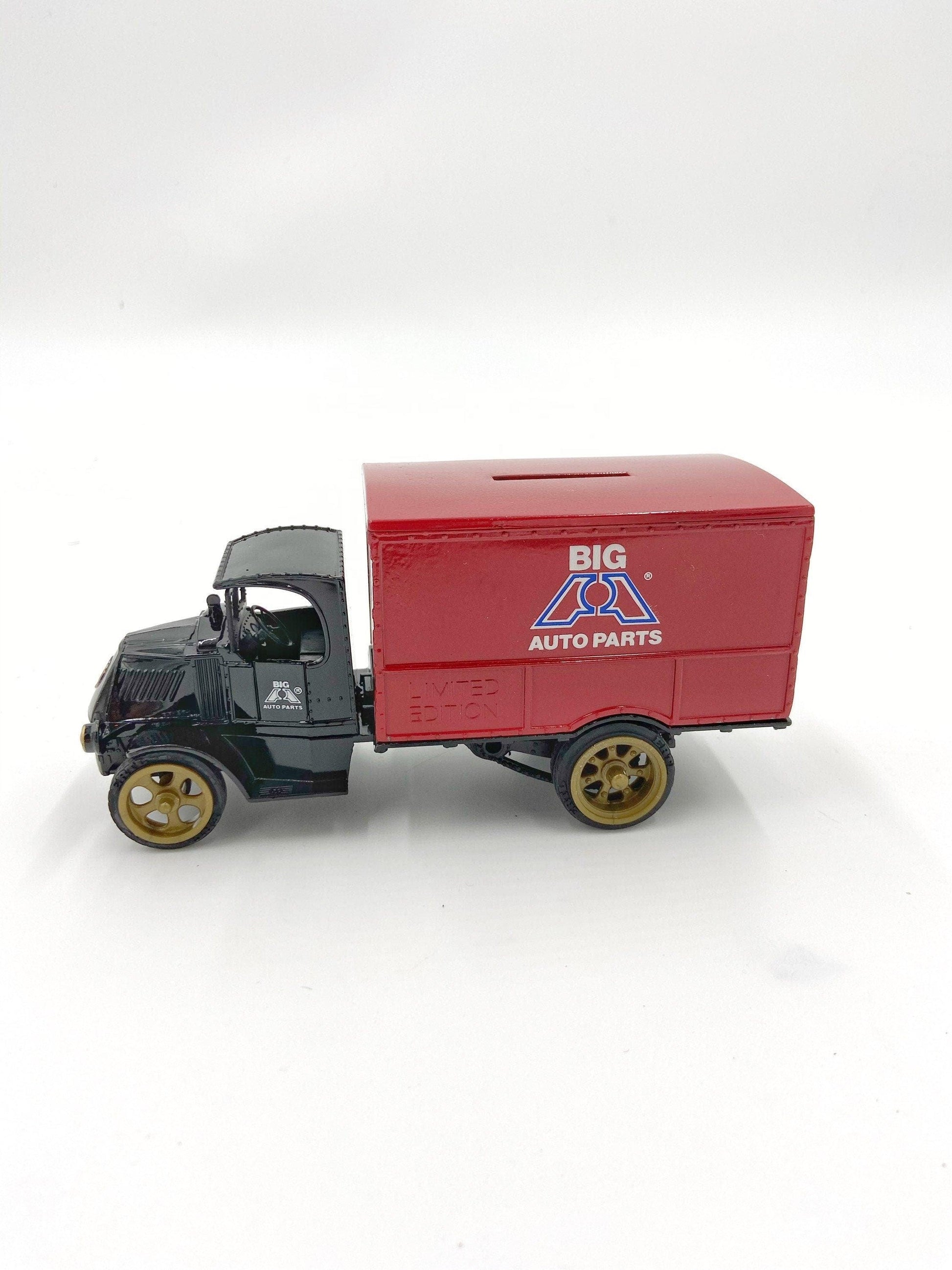 Texaco 1926 Mack Delivery Truck Bank, Limited Edition Collectible Series, Vintage Gas Station Memorabilia -Located at Funkyhouse Vintage Antique Store, Weiser Idaho