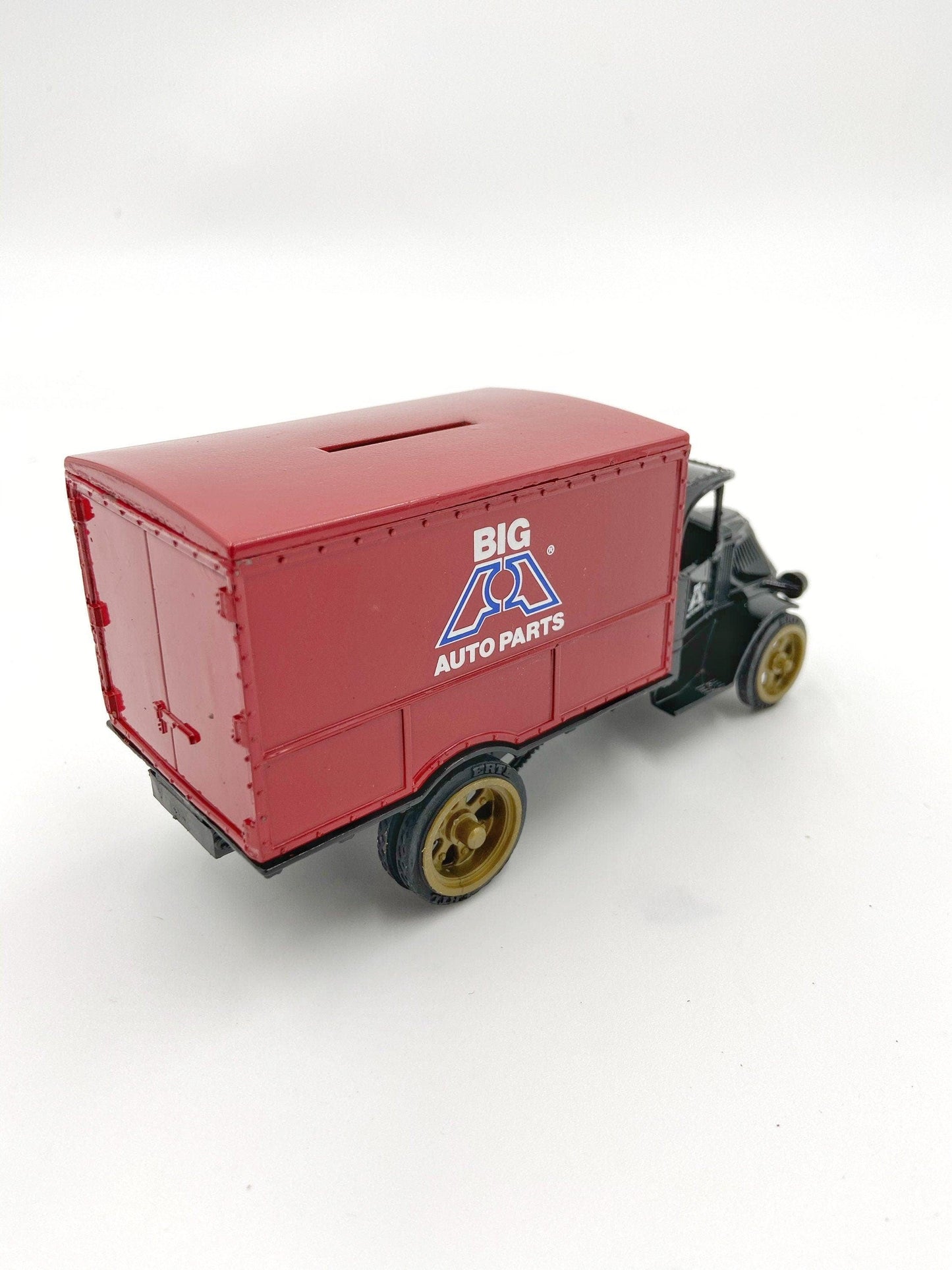 Texaco 1926 Mack Delivery Truck Bank, Limited Edition Collectible Series, Vintage Gas Station Memorabilia -Located at Funkyhouse Vintage Antique Store, Weiser Idaho