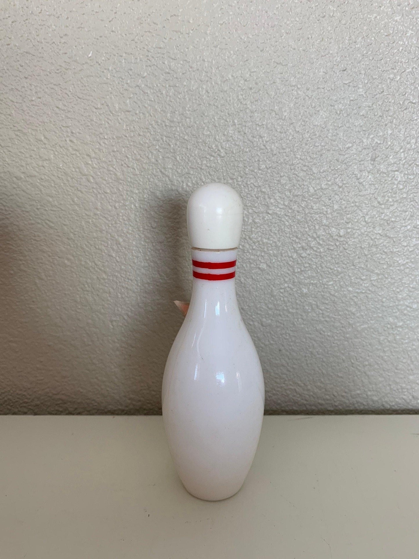 Vintage Avon Collectible Bowling King Pin Decanter After Shave Cologne, Empty Bottle With Box, Fathers Day Gift, Mens Gifts -Located at Funkyhouse Vintage Antique Store, Weiser Idaho