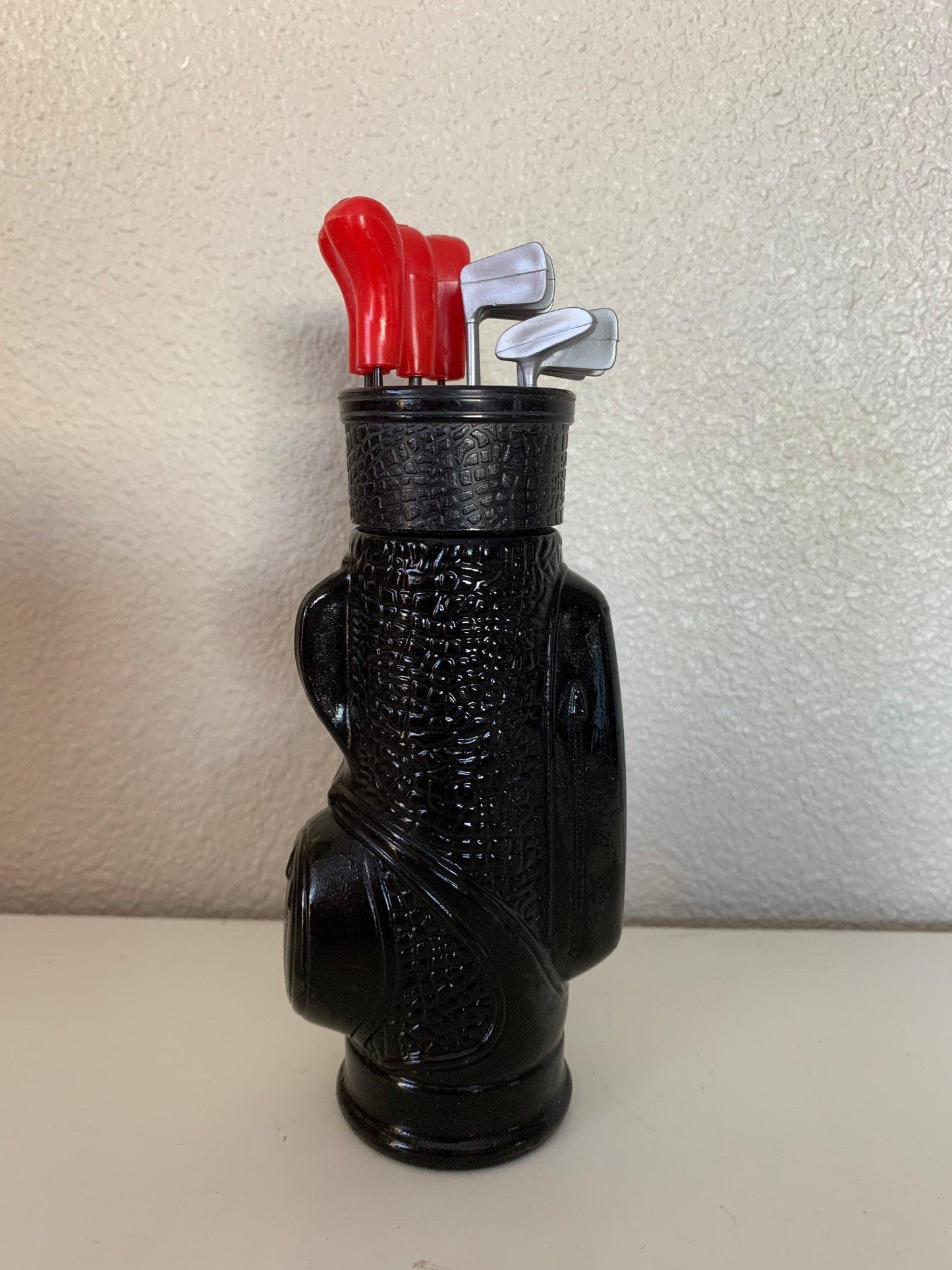 Vintage Avon Collectible Golf Bag Decanter After Shave Cologne, Full Bottle NO Box, Fathers Day Gift, Mens Gifts -Located at Funkyhouse Vintage Antique Store, Weiser Idaho