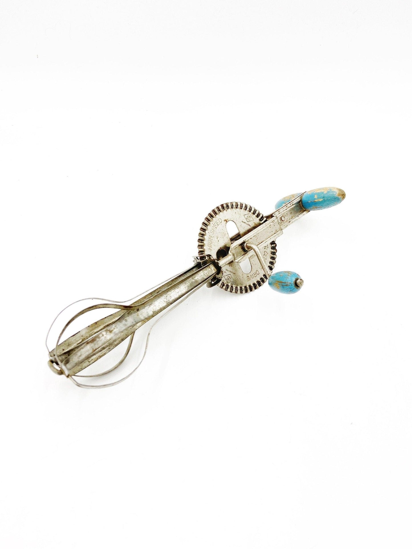 Vintage Blue Egg Beater With Wood Handle, Double Whirl Scrambler, 1950s MCM Mid Century Modern Retro Kitchen Decor -Located at Funkyhouse Vintage Antique Store, Weiser Idaho