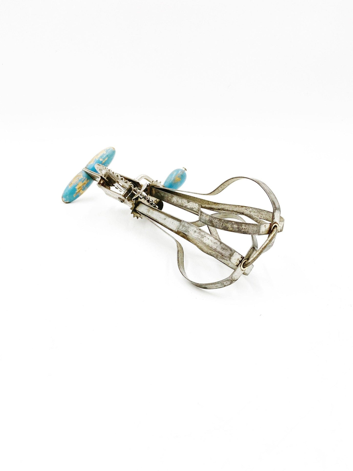 Vintage Blue Egg Beater With Wood Handle, Double Whirl Scrambler, 1950s MCM Mid Century Modern Retro Kitchen Decor -Located at Funkyhouse Vintage Antique Store, Weiser Idaho