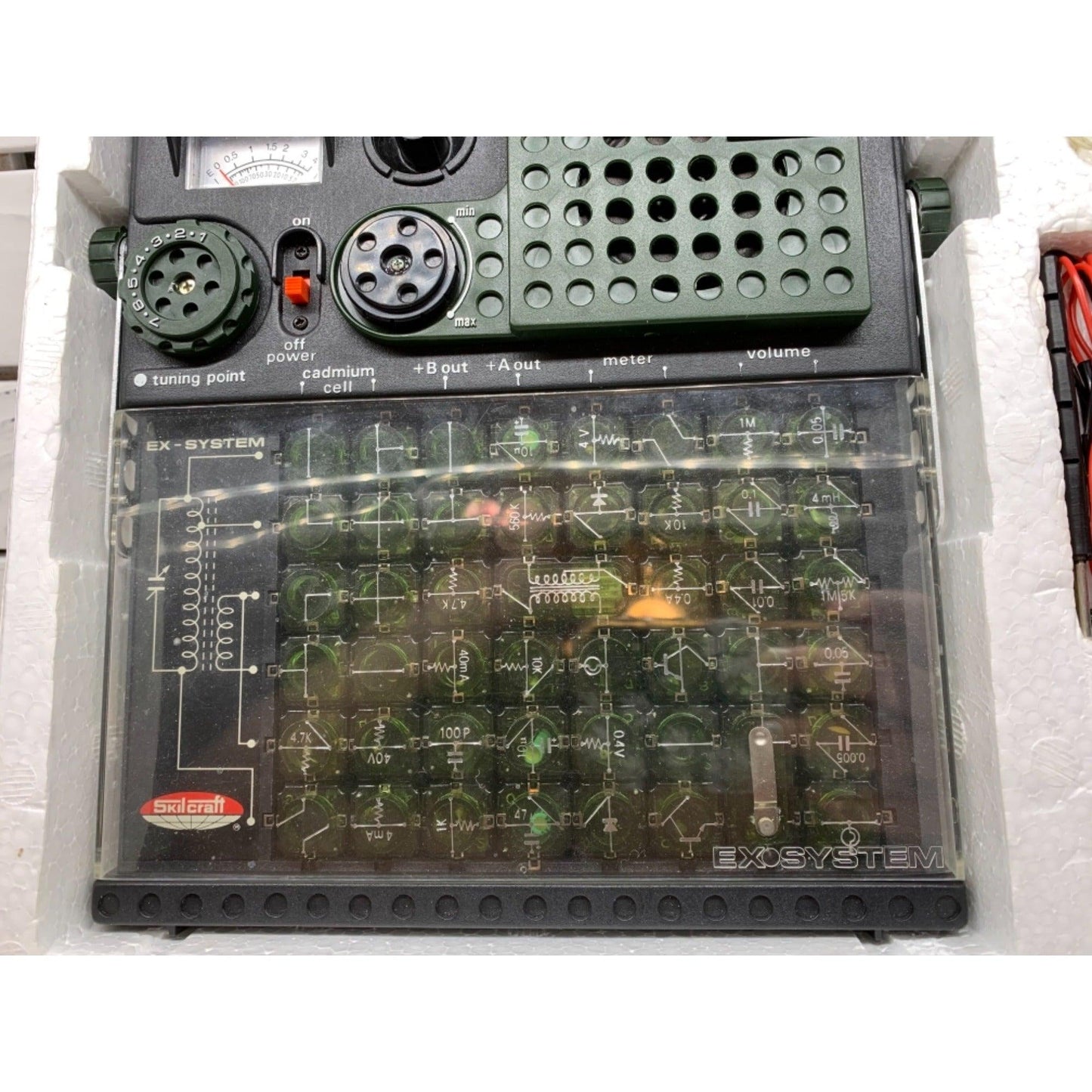 Vintage Electronic Experiment Set By Skilcraft, 150 Working Projects, Vintage Science -Located at Funkyhouse Vintage Antique Store, Weiser Idaho