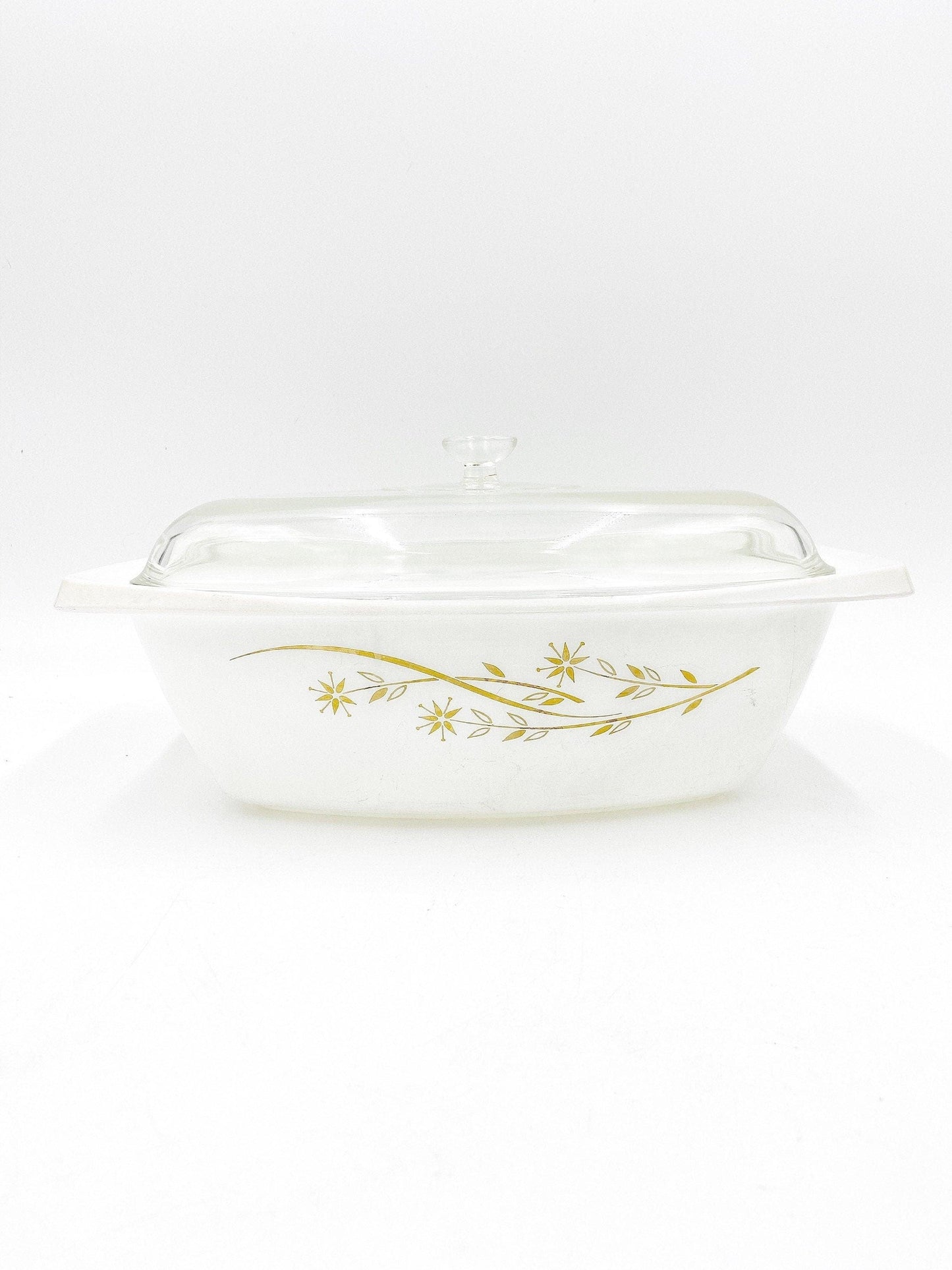 Vintage Pyrex Casserole Dish, 4 Quart Cookware, Golden Honeysuckle Pattern, Country Farmhouse Kitchen, Casserole Dish -Located at Funkyhouse Vintage Antique Store, Weiser Idaho